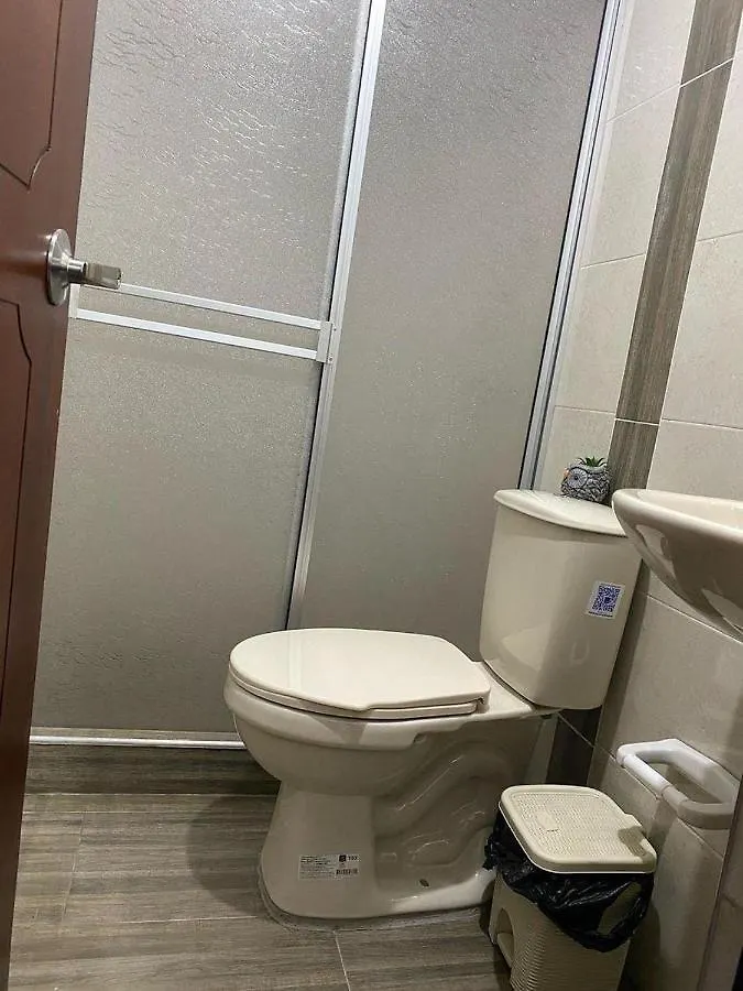 Hotel Amatista-Cerca Al Aeropuerto Bogotá 0*,  Colômbia